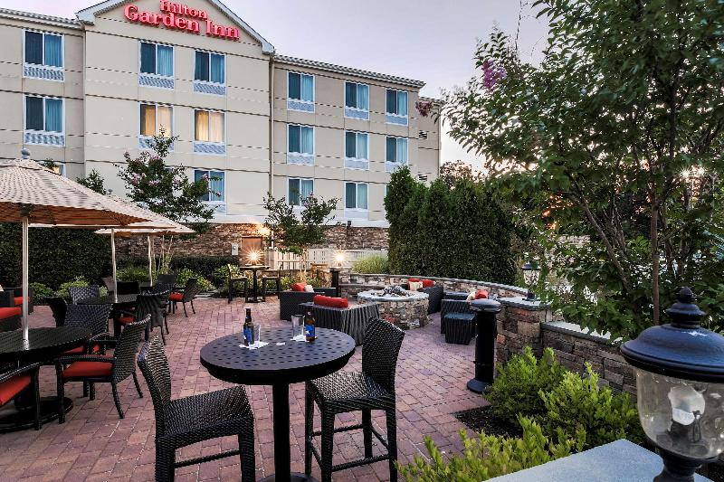 Hilton Garden Inn Melville - Genel