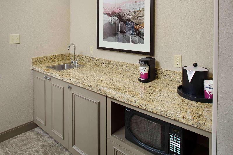 Hampton Inn Garden City Long Island - Oda