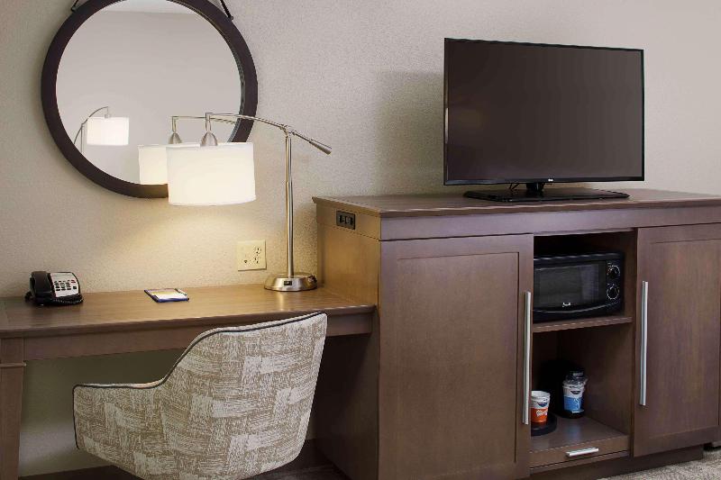 Hampton Inn Garden City Long Island - Oda