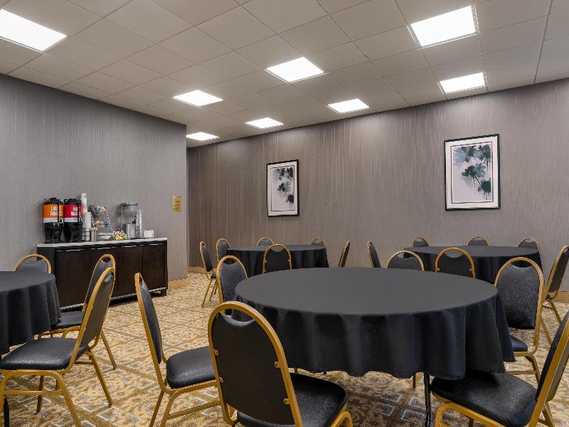 Hampton Inn & Suites Rockville Centre - Toplantı
