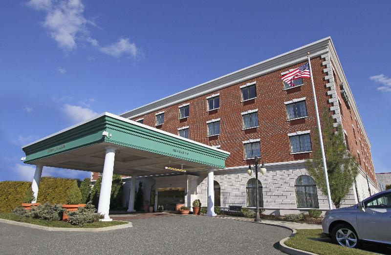 Hampton Inn & Suites Rockville Centre - Genel