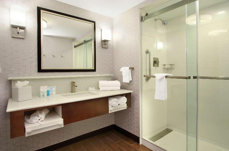 Hampton Inn & Suites Rockville Centre - Oda