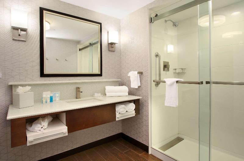 Hampton Inn & Suites Rockville Centre - Oda