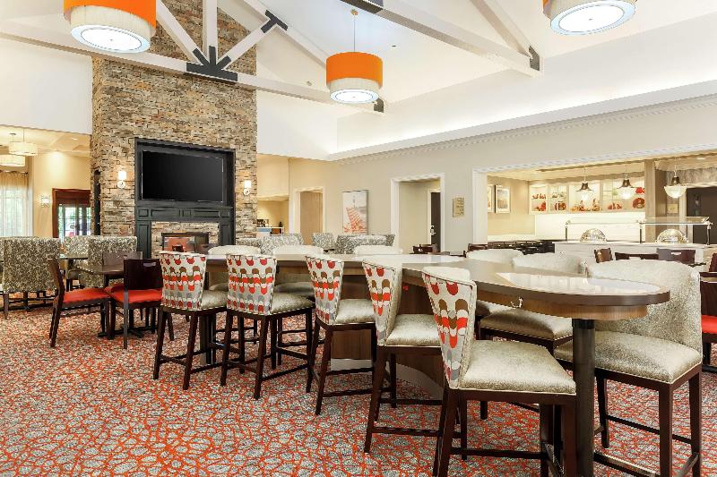 Homewood Suites by Hilton Long Island-Melville - Lobi