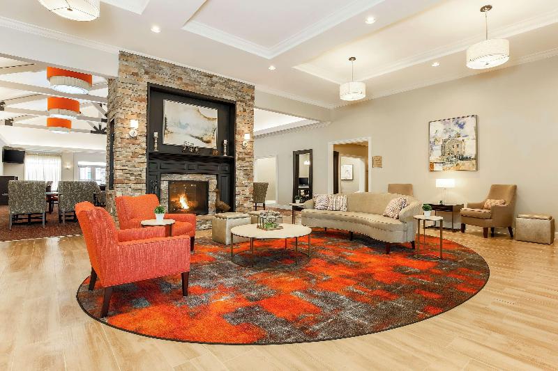 Homewood Suites by Hilton Long Island-Melville - Lobi