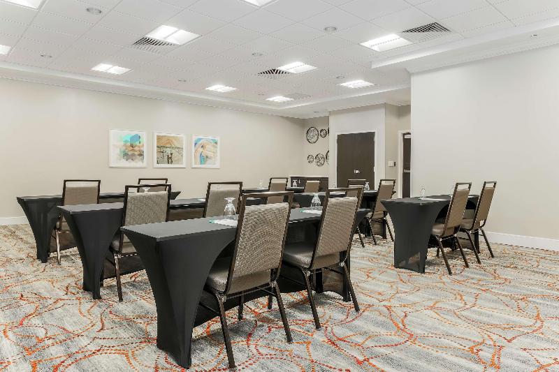 Homewood Suites by Hilton Long Island-Melville - Toplantı