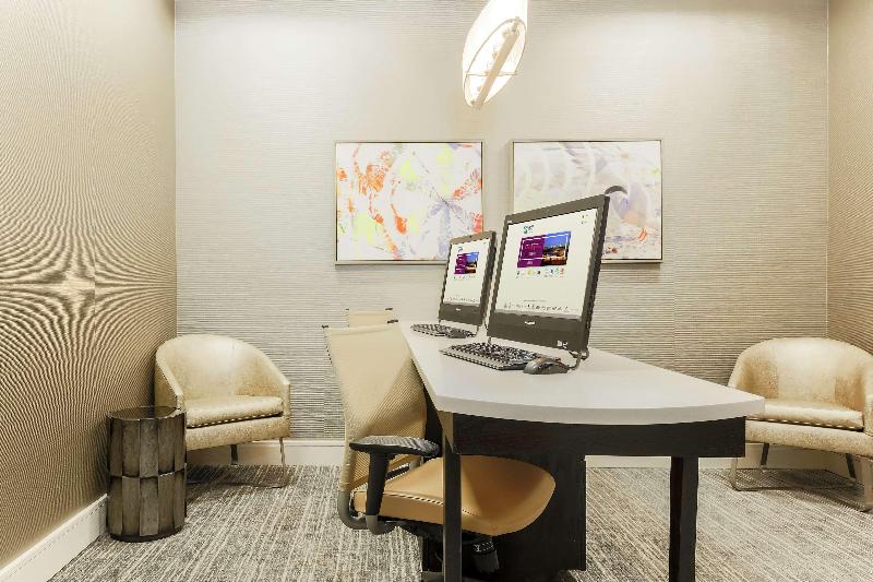Homewood Suites by Hilton Long Island-Melville - Toplantı