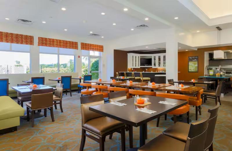 Hilton Garden Inn Nanuet - Restoran