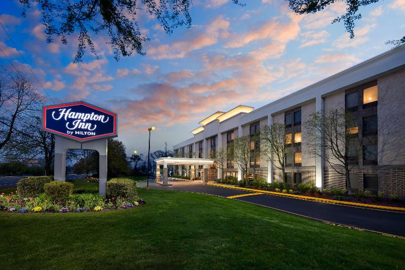 Hampton Inn Long Island/Islandia - Genel