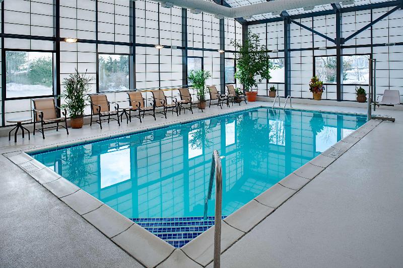 Hampton Inn Long Island/Islandia - Havuz
