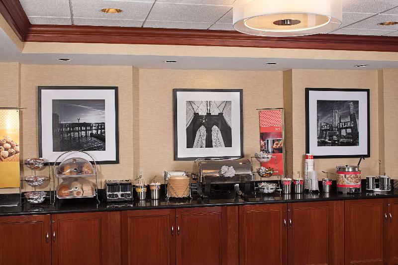 Hampton Inn Long Island/Islandia - Restoran