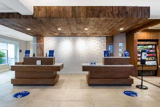 Hilton Garden Inn Islip MacArthur Airport fotoÄŸrafÄ±