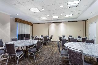 Hilton Garden Inn Islip MacArthur Airport fotoÄŸrafÄ±
