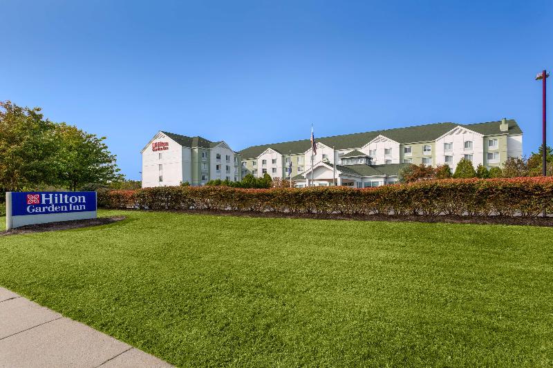 Hilton Garden Inn Islip MacArthur Airport - Genel