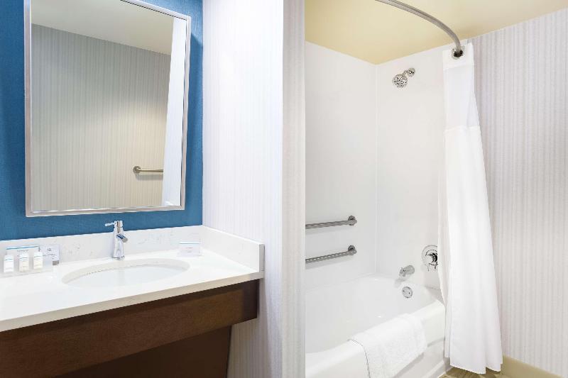 Hilton Garden Inn Islip MacArthur Airport - Oda