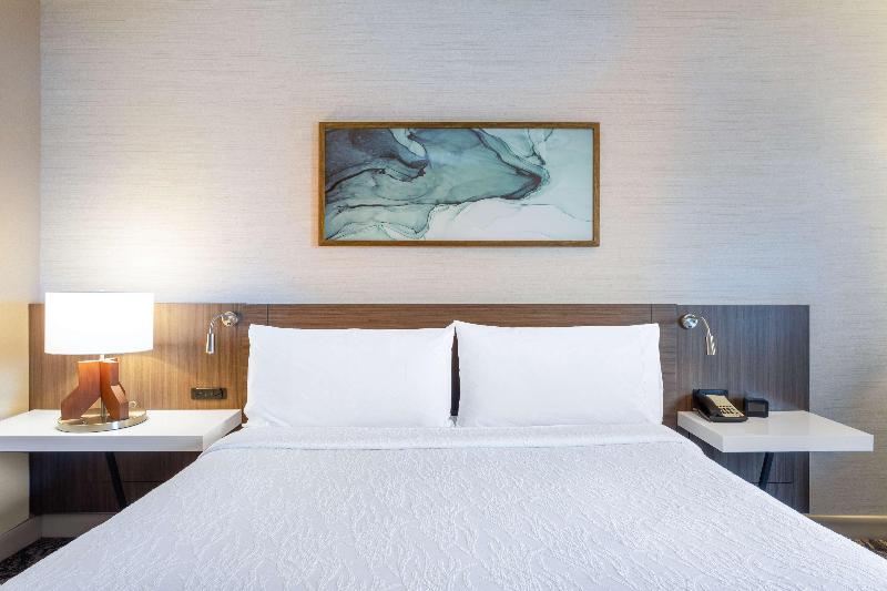 Hilton Garden Inn Islip MacArthur Airport - Oda