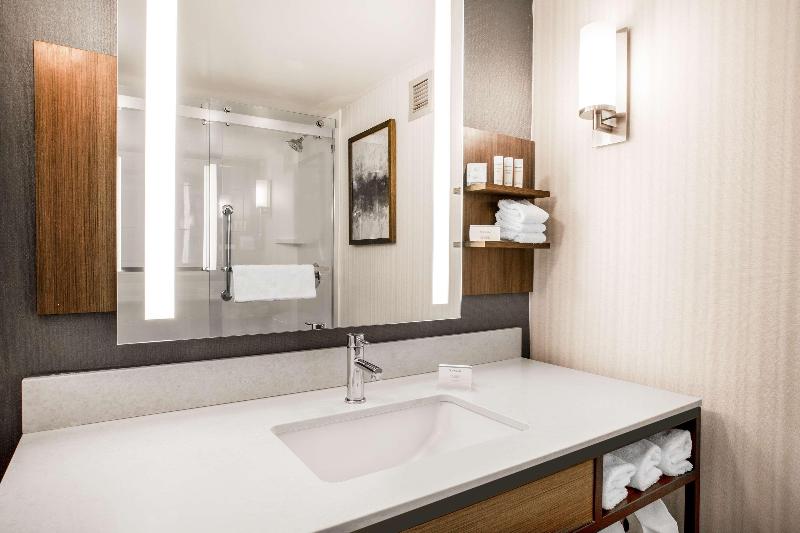 Hilton Garden Inn Islip MacArthur Airport - Oda