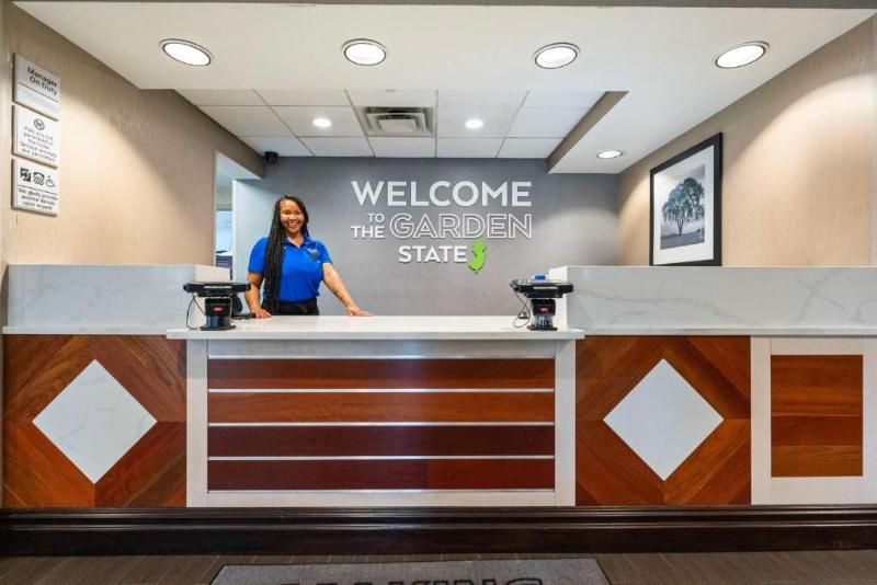 Hampton Inn Ridgefield Park - Lobi