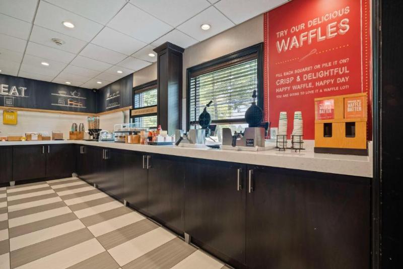 Hampton Inn Ridgefield Park - Restoran