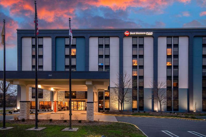 Best Western Plus Meadowlands - Genel