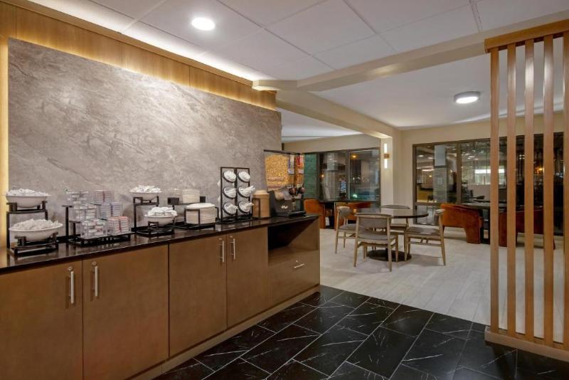 Best Western Plus Meadowlands - Restoran