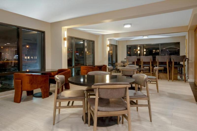 Best Western Plus Meadowlands - Restoran
