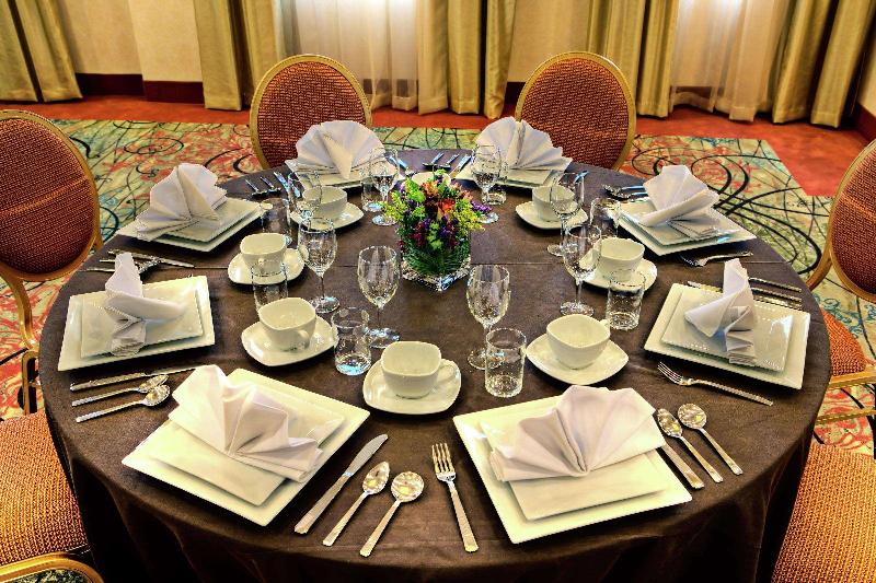 Homewood Suites by Hilton East Rutherford - Meadow - Toplantı