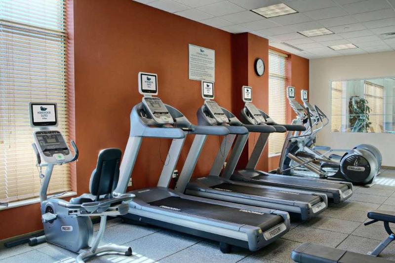 Homewood Suites by Hilton East Rutherford - Meadow - Genel