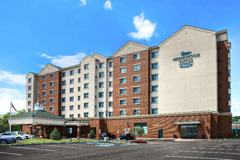 Homewood Suites by Hilton East Rutherford - Meadow - Genel
