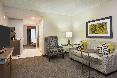 Hilton Garden Inn Westbury oda fotoğrafı
