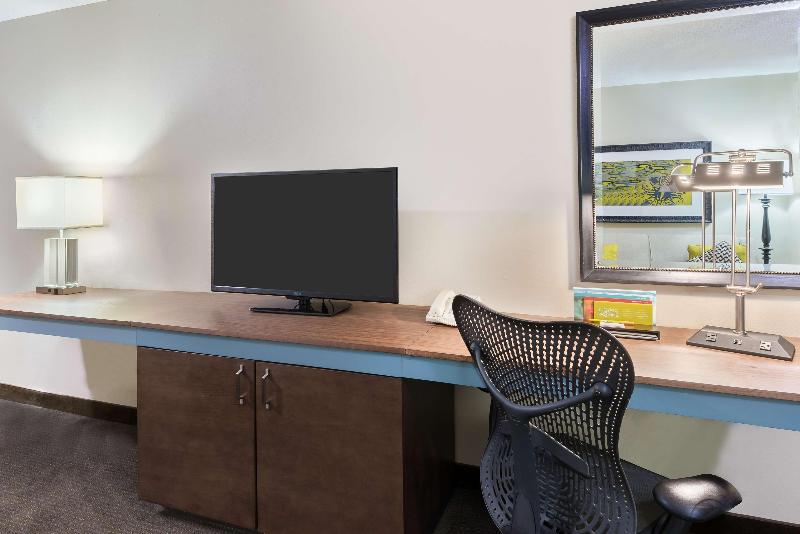 Hilton Garden Inn Westbury - Oda