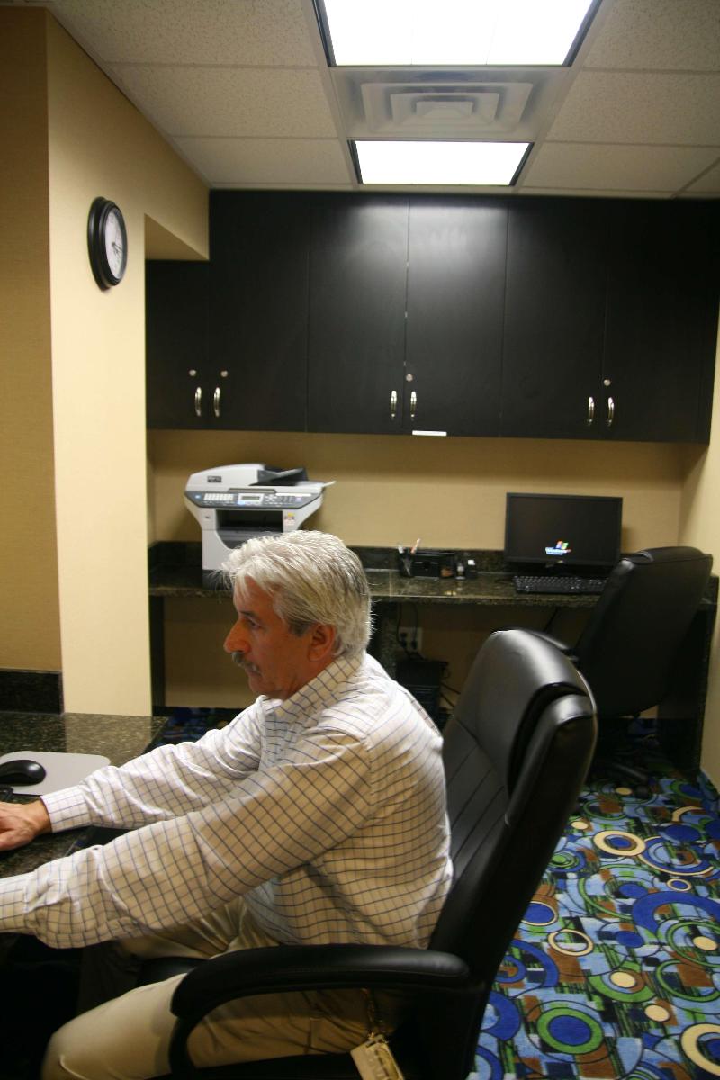 Hampton Inn Long Island/Commack - Toplantı