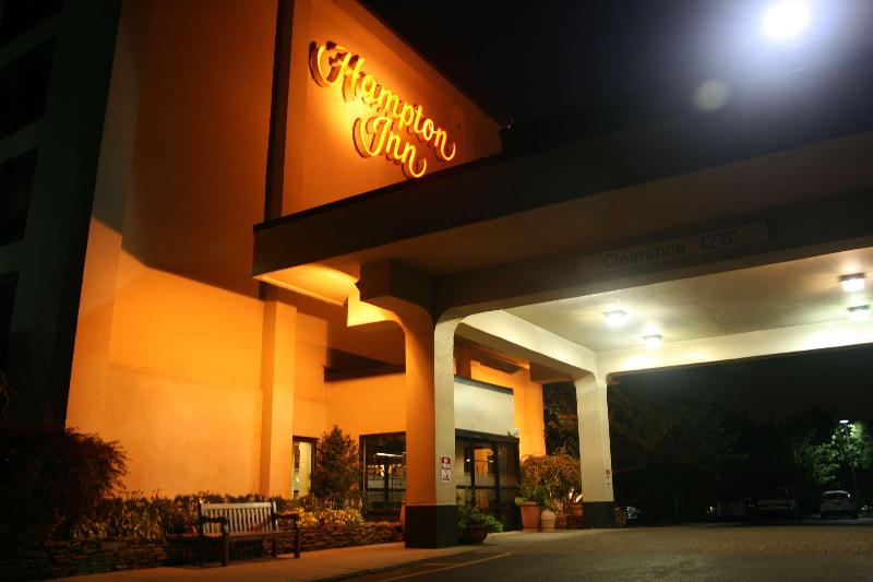 Hampton Inn Long Island/Commack - Genel