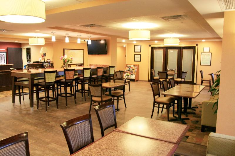 Hampton Inn Long Island/Commack - Restoran