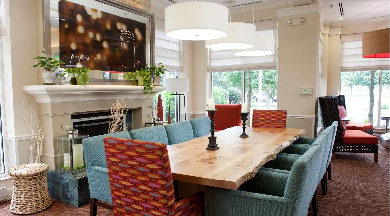 Hilton Garden Inn Secaucus Meadowlands - Lobi