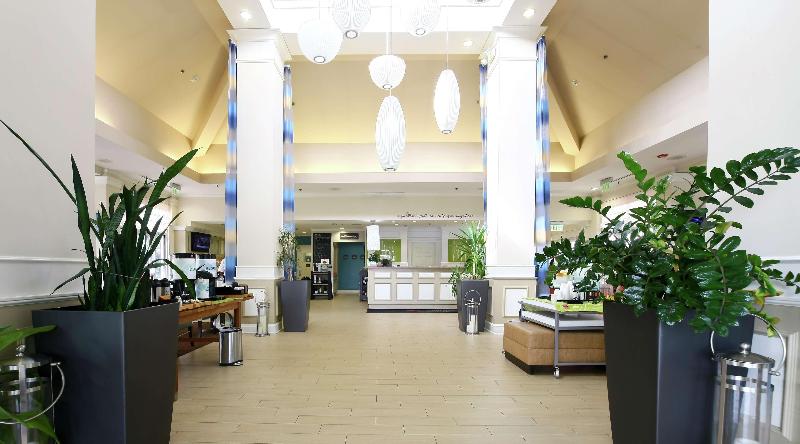 Hilton Garden Inn Secaucus Meadowlands - Lobi