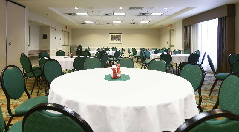 Hilton Garden Inn Secaucus Meadowlands - Genel