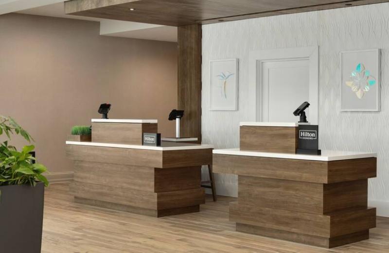 Hilton Garden Inn Riverhead - Lobi