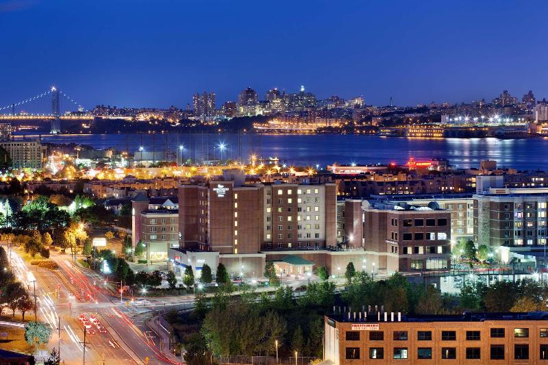 Homewood Suites by Hilton Edgewater-NYC Area - Genel