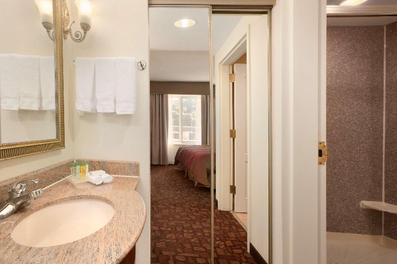 Homewood Suites by Hilton Edgewater-NYC Area - Oda