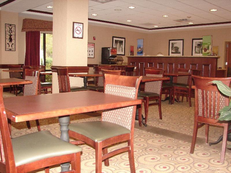 Hampton Inn Nanuet - Lobi