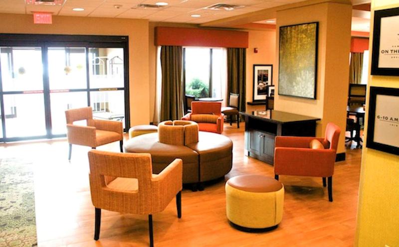 Hampton Inn Nanuet - Lobi