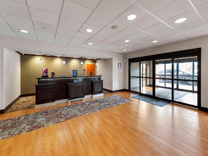 Hampton Inn Nanuet - Lobi