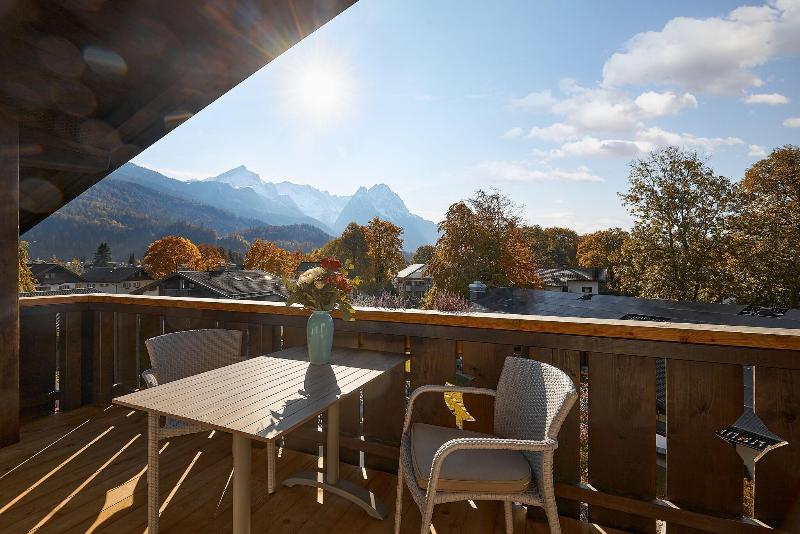Hyperion H+ Hotel Alpina Garmisch Partenkirchen - Oda
