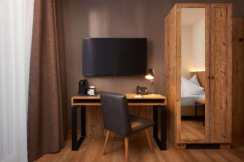 Hyperion H+ Hotel Alpina Garmisch Partenkirchen - Oda