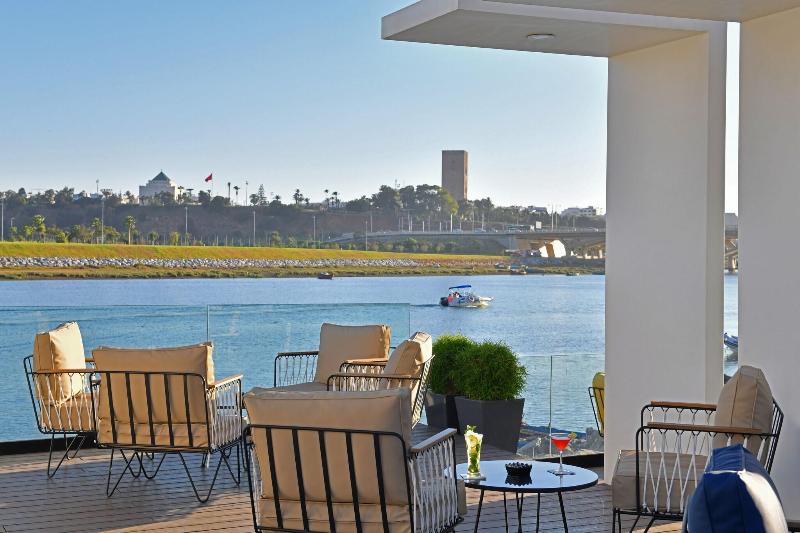 Dawliz Resort & Spa - Bar
