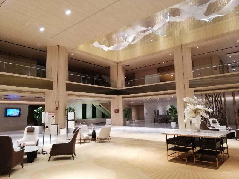 Grand Richmond Stylish Convention Hotel - Lobi