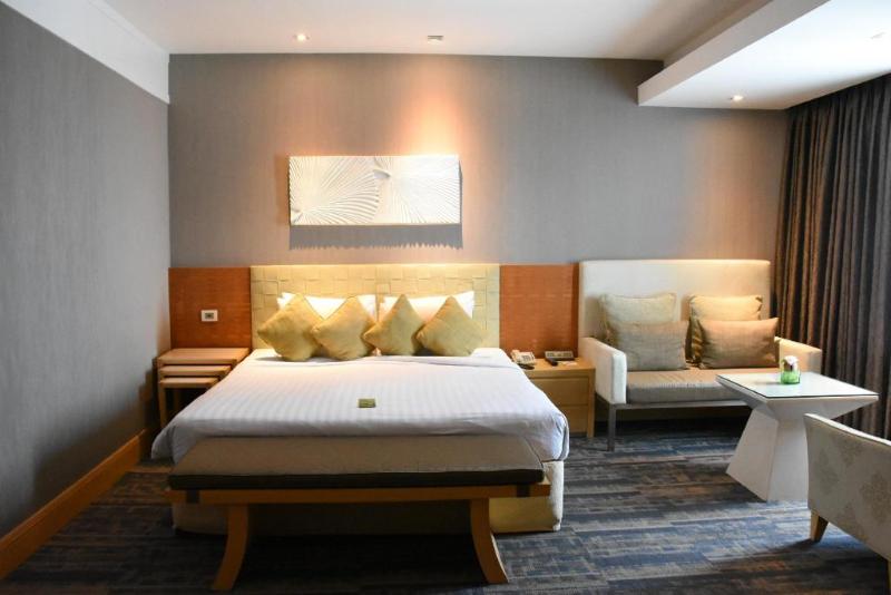 Grand Richmond Stylish Convention Hotel - Oda