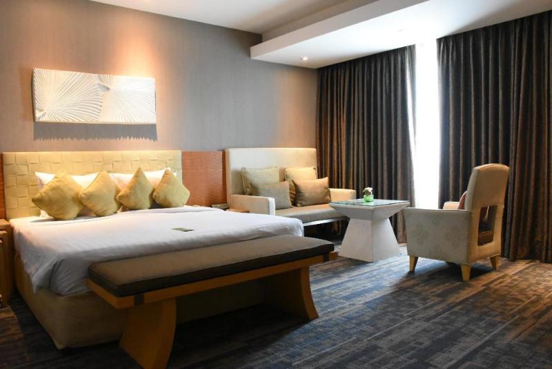 Grand Richmond Stylish Convention Hotel - Oda