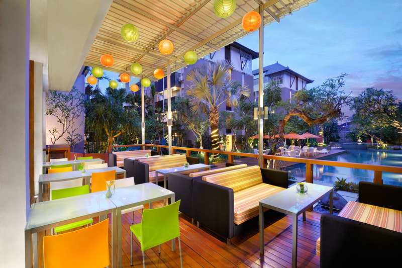 Harris Hotel & Residences Sunset Road - Restoran